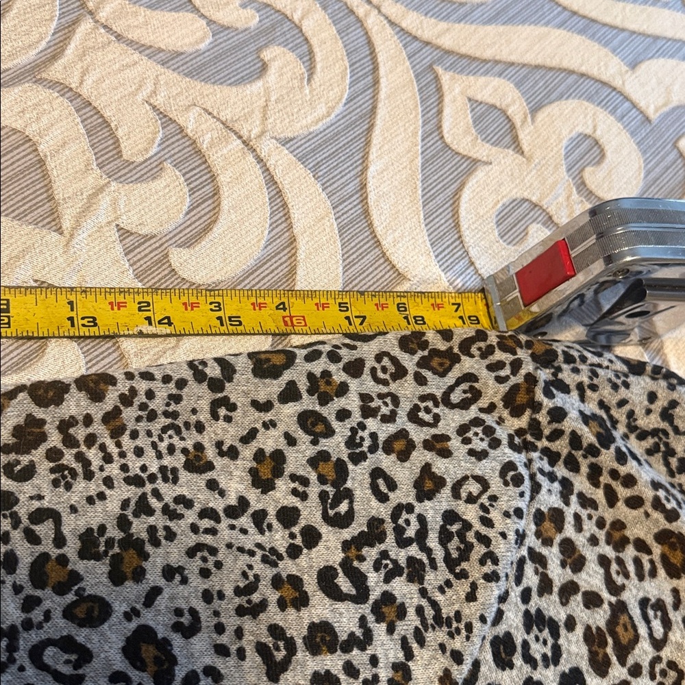 SHARAGANO LADIES TOP LEOPARD PRINT SZ XL - Picture 12 of 12